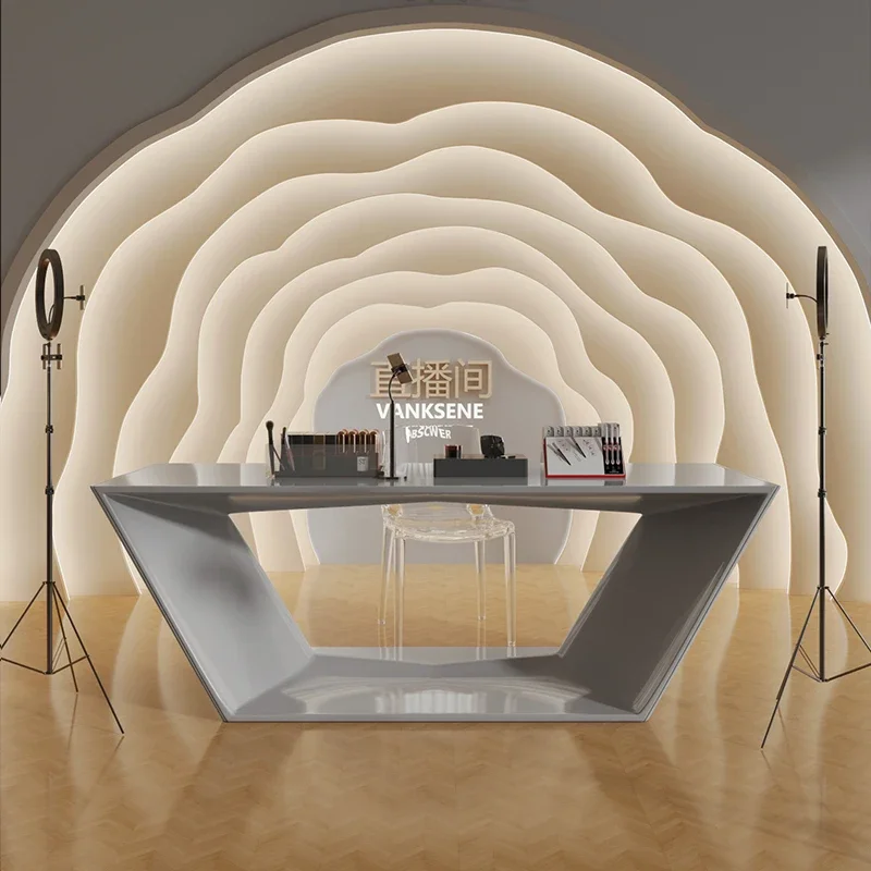 Mesa de informações simples e moderna da recepção da empresa da cabine