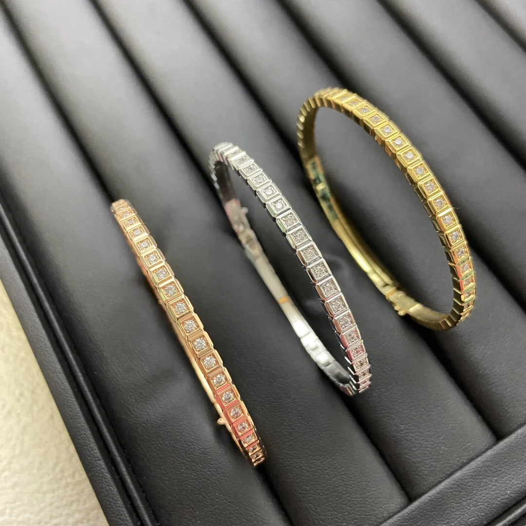 

Высококачественное классическое роскошное минималистичное ожерелье с звездой для повседневного ношения, коллекция 2026 года