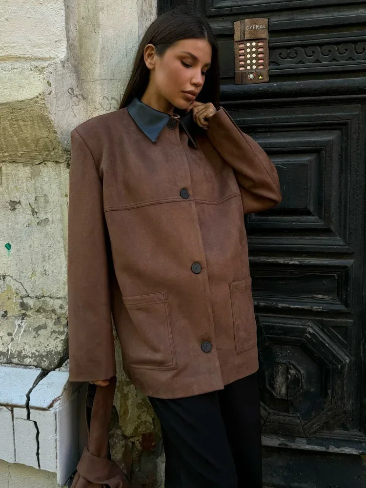 المرأة التلبيب سترة قصيرة من جلد الغزال 2025 الخريف جيب غير رسمي واحدة الصدر معطف سيدة الخريف اليومية التنقل شارع العليا ملابس خارجية