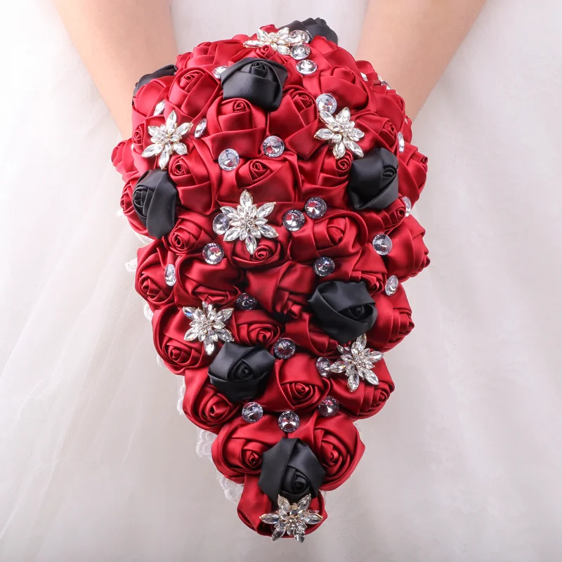 

Свадебный водопад, свадебный букет, лента со стразами, роза, сделай сам, свадебный букет