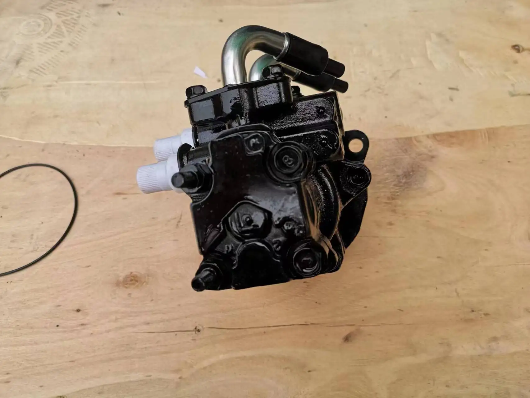 Рисунок 6 - Рулевой насос 8980550072