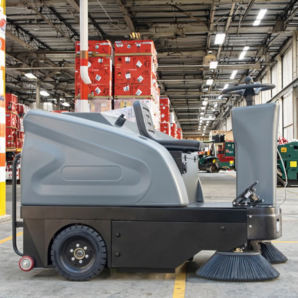 Double Brush New Electric Ride-On Road Sweeper Machine 48V Battery 180L Hopper for Farm & Street Use