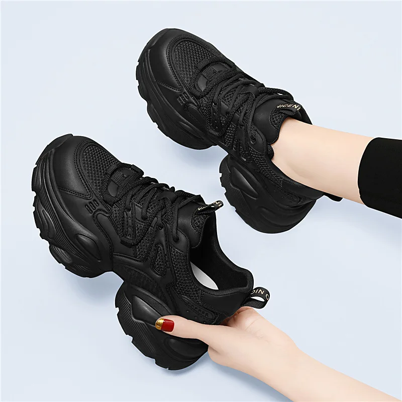 

Ladies' Dad Shoes Women's 2026 New Spring and Autumn Versatile Thick soled Flat Bottom Soft soled Casual Women's Shoes