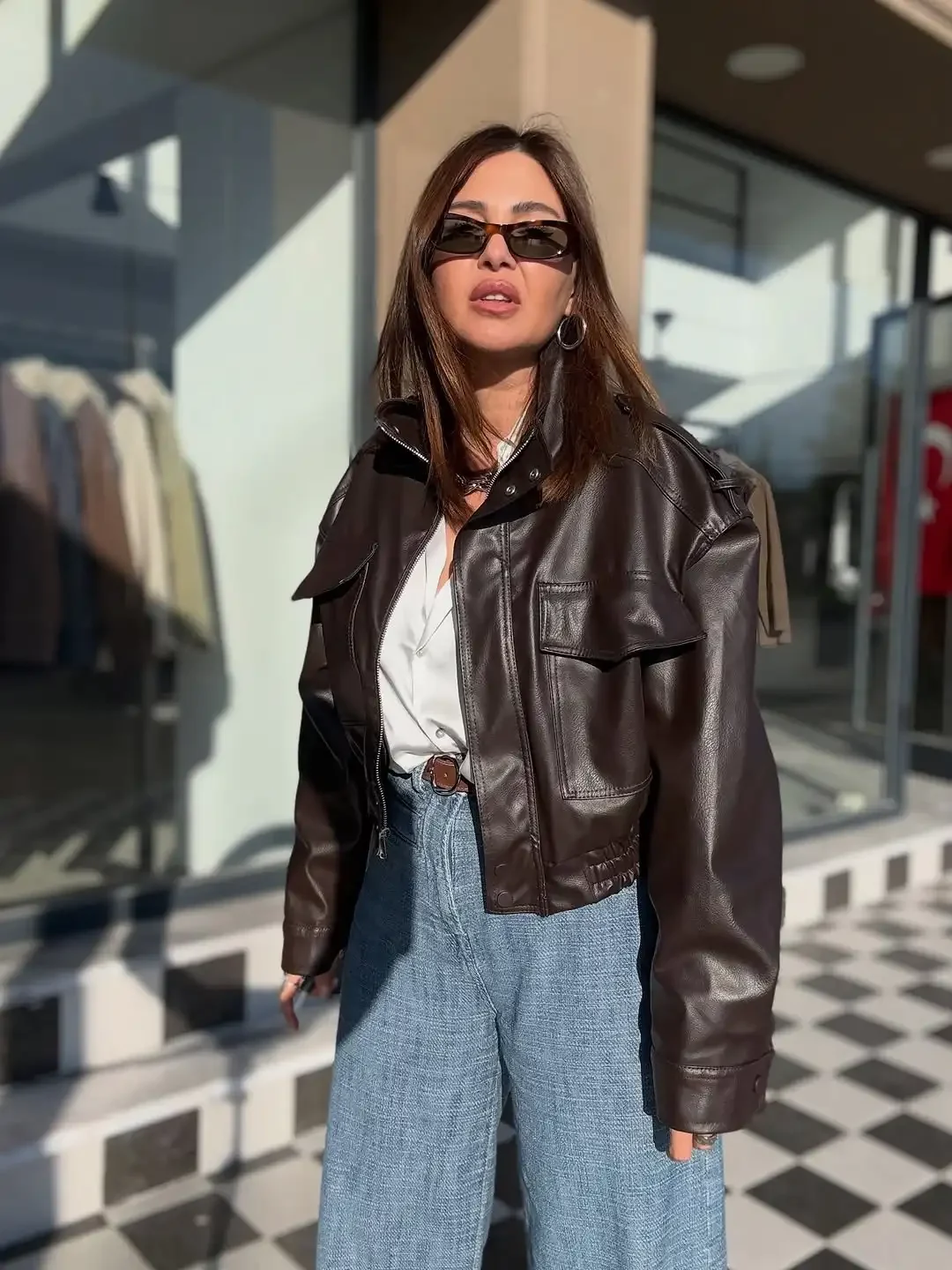 Women Solid Lapel Short Leather Jacket Casual Stand Collar Full Sleeve Zipper Buckle Warm Jackets 2025 High Street Outwear New