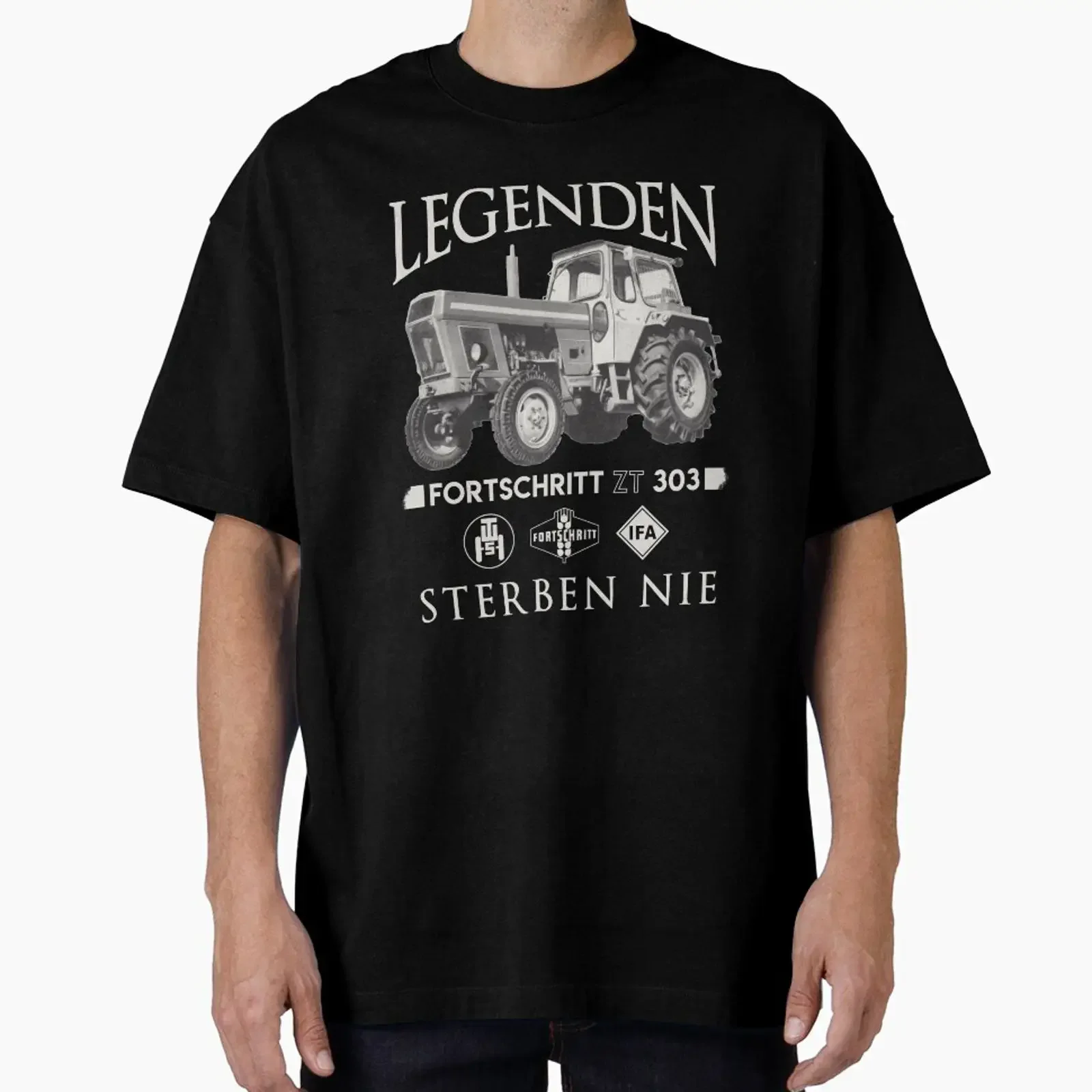 Tracteur Progress ZT 303 Legend, conçu et vendu par Beltschazar, style vintage, streetwear délavé, décontracté, confortable, élégant
