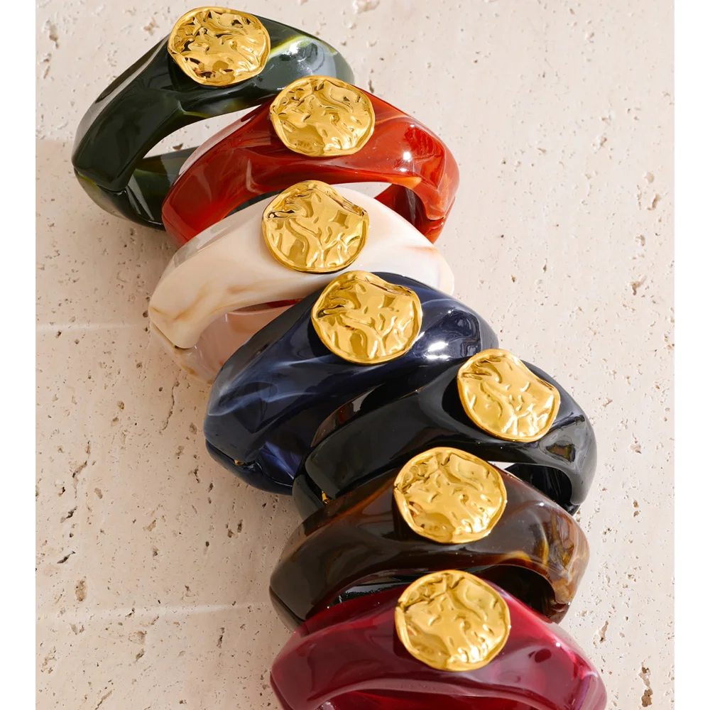 Thumbnail 2 - #33 Trending Gold Bracelets Right Now