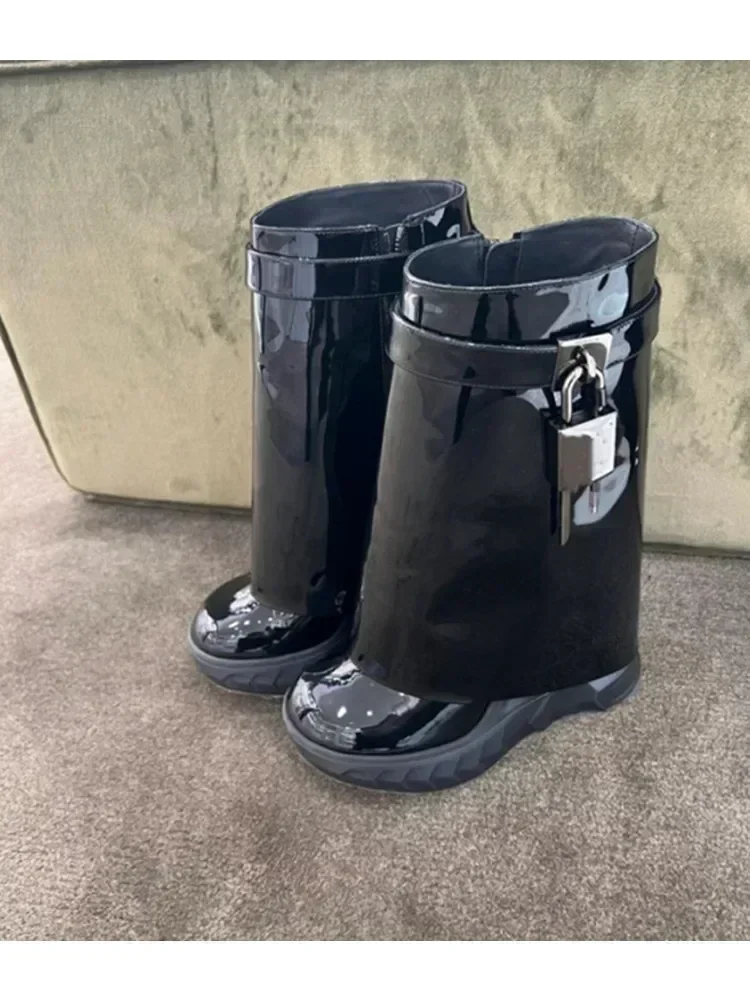 2025New Fashion Thick Sole Leather Short Boots Round Head Shark Boots Women's Slope Heel High Heel Women's Long Boots