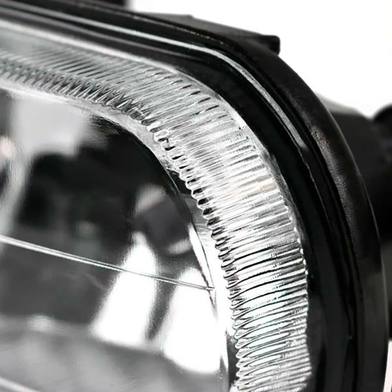 

Car Front Bumper Fog Lights Lamp Foglight Without Bulb For Benz C-Class W203 2001-2007 2158200656