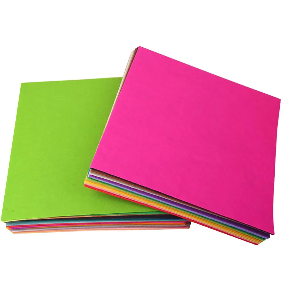 

80pcs DIY Non-woven Fabric Material Felt Cloth Felt Sheets DIY Accessories for Toy Craft Making (40 Sheets 15x15cm + 40 Shee