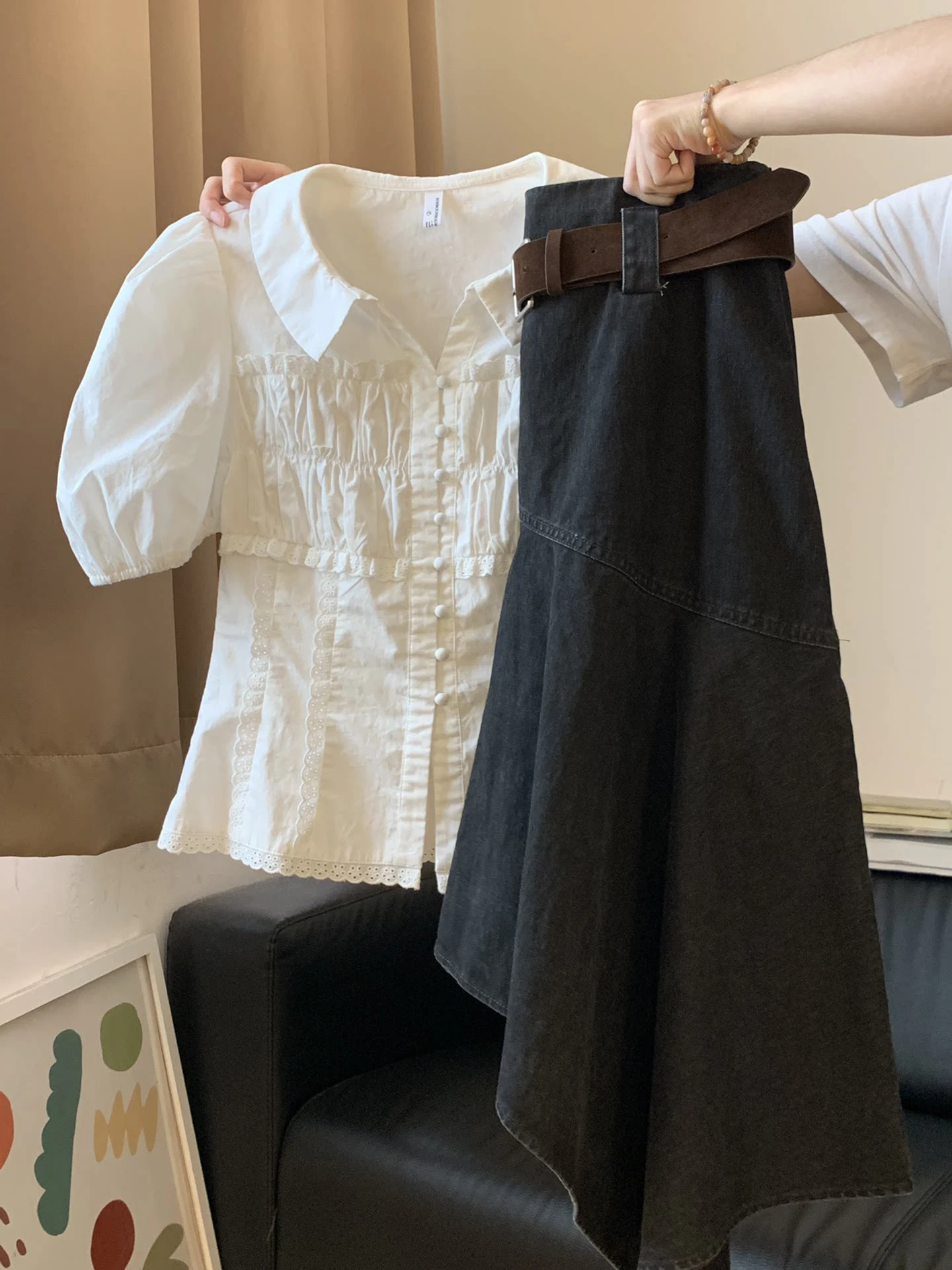 

Korean Style Women's Fashion Set White Bubble Sleeve Shirt Waist Inward Skirt Summer Outfit High Waist Casual Commute Style