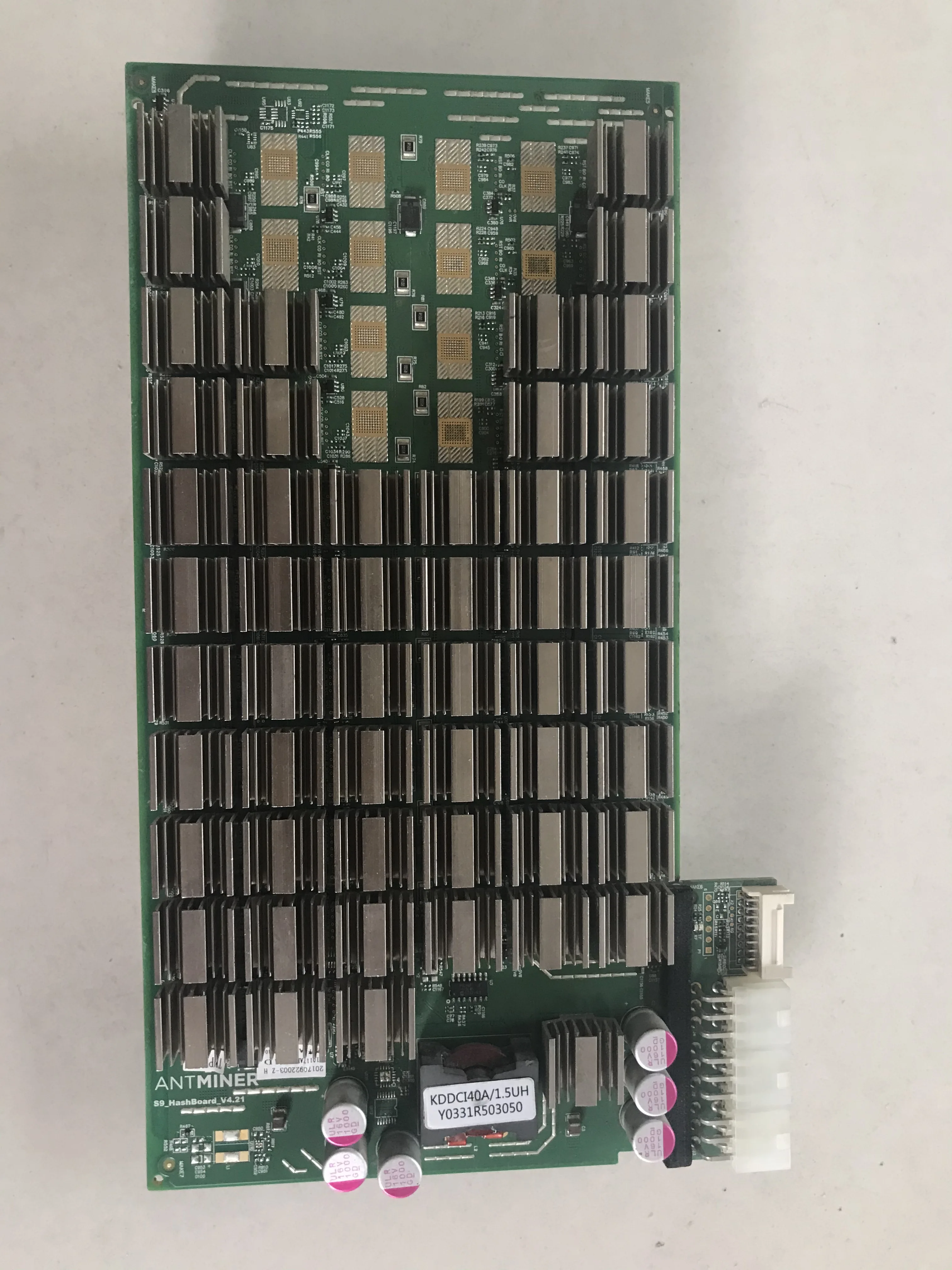 مستعمل Antminer s9 s9i hashrate board 3.5 TH/s SHA256 14nm Asic Miner Btc يمكن تثبيت انخفاض استهلاك الطاقة S9 14T