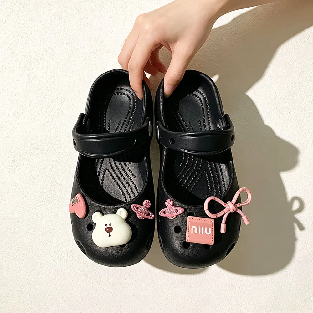 2026 Kinder Mädchen Ballett Mary Jane Clogs Silber Niedliche Bären-Charms Verstellbarer Riemen Rutschfeste Sommer Strand Outdoor Sandalen – Detail 11