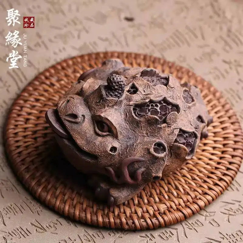Yixing Purple Clay Pet Ornament, Tree Bark Three-Legged Golden Toad, Wealth-Attracting, Masterfully Handcrafted, High-Quality,