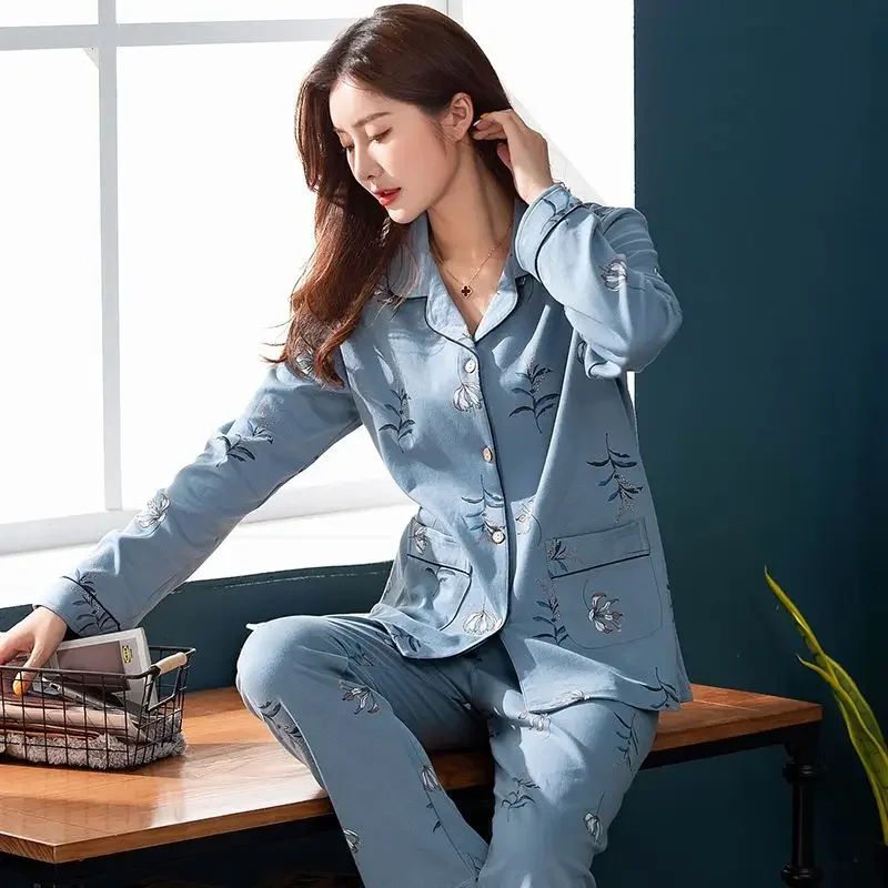 Pigiama a maniche lunghe in cotone 100% per donne anziane di mezza età stile autunno/inverno adatto per l'uso domestico