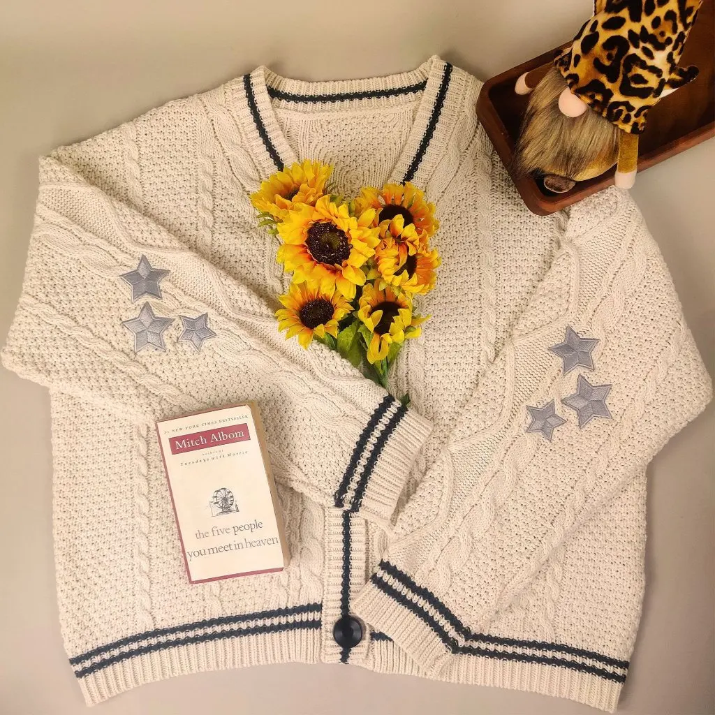 

Women's V-neck Long-Sleeved Star Embroidered Cardigan Coat European And American Style Autumn Winter Casual Loose Fit Sweater