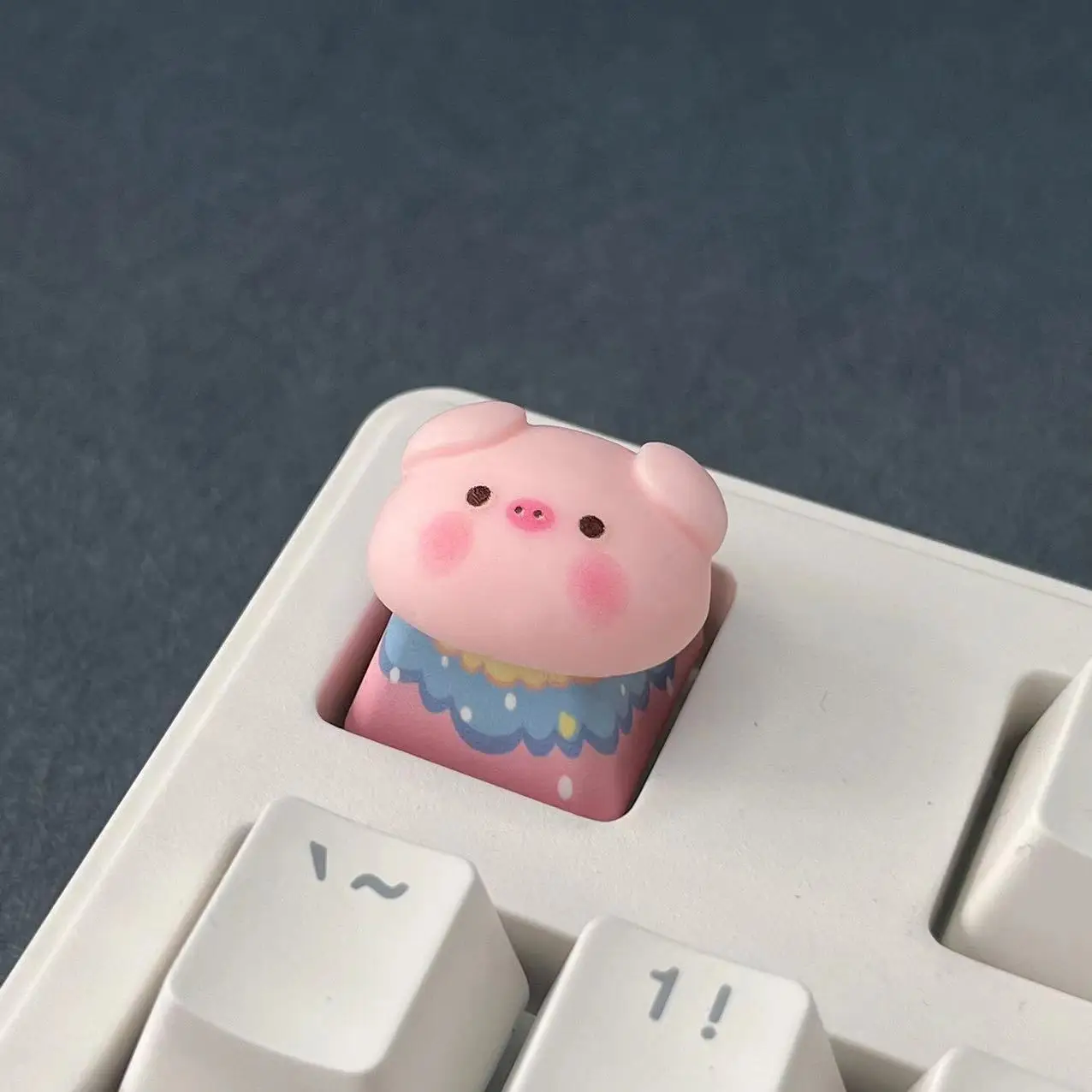 

Cute Pig Keycap Creative ESC Animal Mechanical Keyboard Accessories Kawaii Girl Gift Creative Pink Keycap