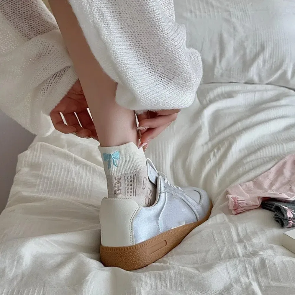 6Pairs موضة شبكة التطريز القوس الجوارب الحلو لوليتا JK الباليه جوارب أنبوبية Ins نمط الجوارب النسائية الجوارب النساء سيدة