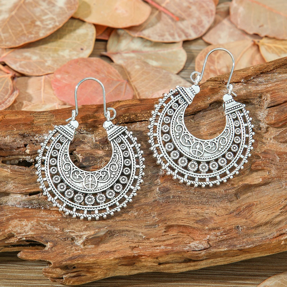 العرقية نمط بوهو طقم من الحلقان العتيقة الفضة على شكل حرف U القرط مشبك هندسية بيان الطرف الديكورات ارتداء اليومي عطلة الهدايا