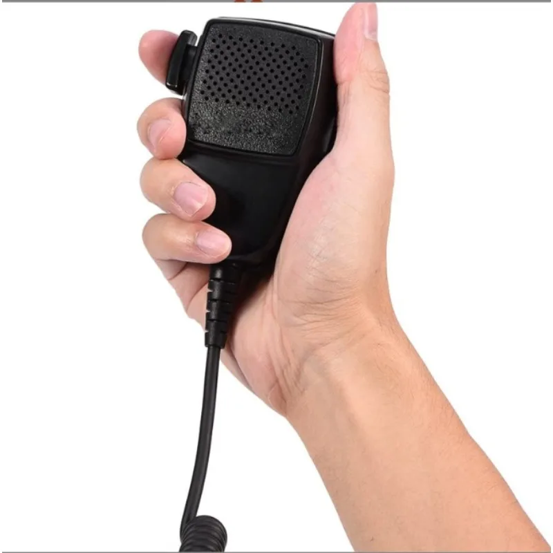 Handheld 8pin HMN3596A Speaker PTT Microphone with Hang Clip for Motorola GM950 GM300 GM338 GM3188 GM3688 CDM750 GM950 Car Radio