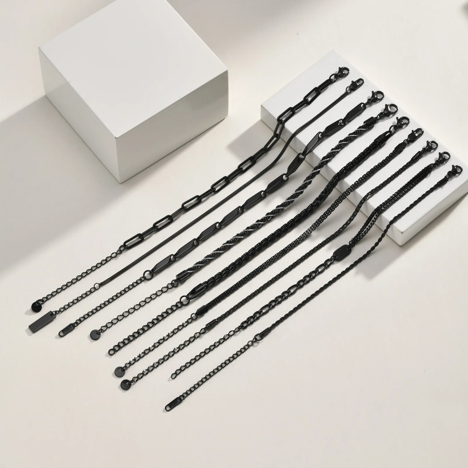 Vnox schwarzes Edelstahlarmband für Herren, Punk-Armband mit gemischten Kettengliedern, verstellbares Pulseira-Armband für Herren, Hip-Hop-Schmuck, Geschenk – Detail 3