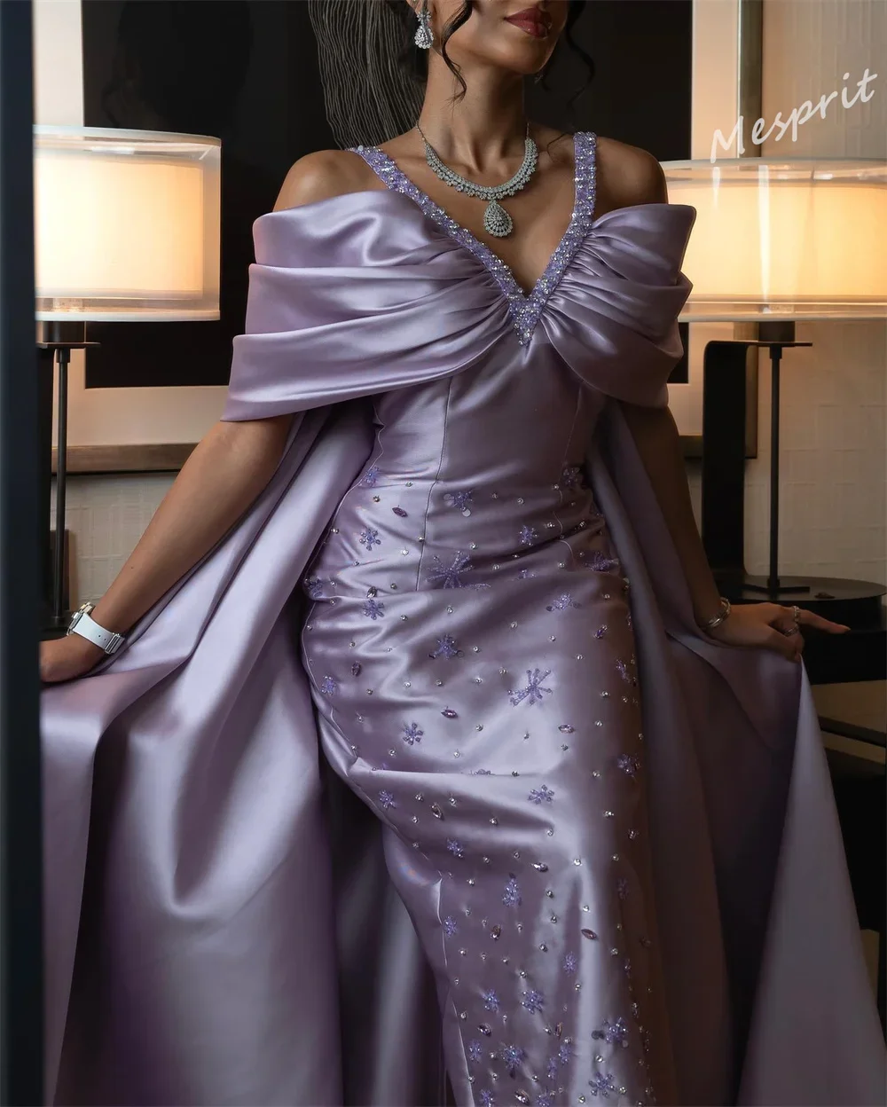 lilac Prom Dress Elegant Off-the-shoulder Sheath Evening Gowns Rhinestone Applique Beading Satin Formal Women Party Gowns