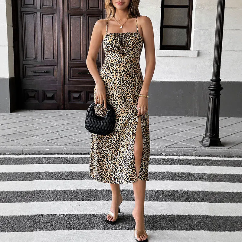 

2025 Summer Sexy Spice Girl Wind Dress Retro Leopard Suspender Women's Long Skirt