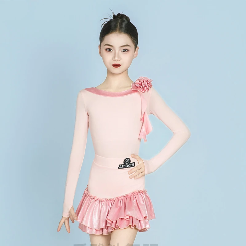 

2026 розово-черные костюмы для латинских танцев для девочек, юбки с разрезом и длинными рукавами, тренировочный костюм, одежда для самбы, латинская одежда XH4013