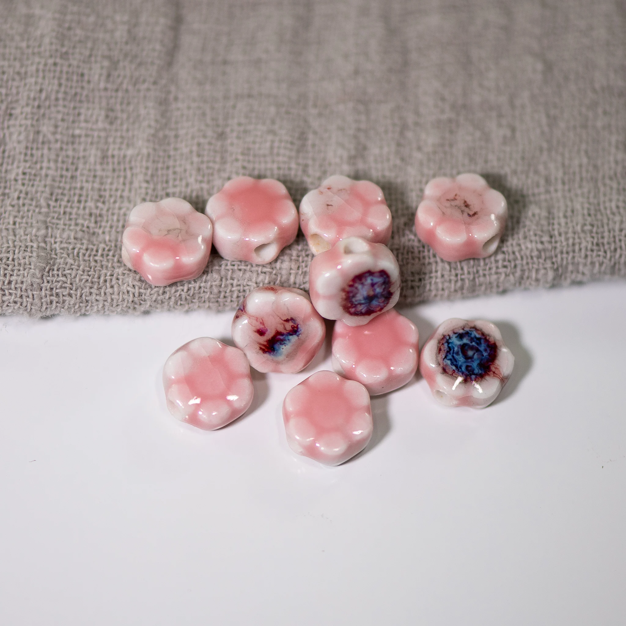 9x9mm 10pcs Polygon Flower Ceramic Beads for DIY Jewelry Making Artistic Craft Supplies Handmade Floral Bead Accessories