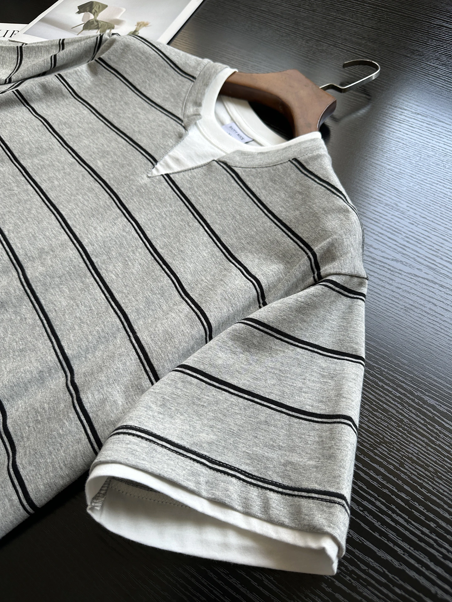  Lightweight Cotton Short Sleeve T-Shirt for Men Skin-friendly Casual Style Striped Pattern Summer Breathable