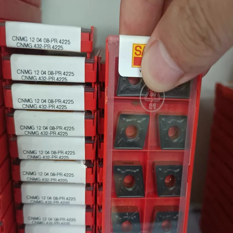 

Hard alloy cutting blades CNMG120408-PR 4225
