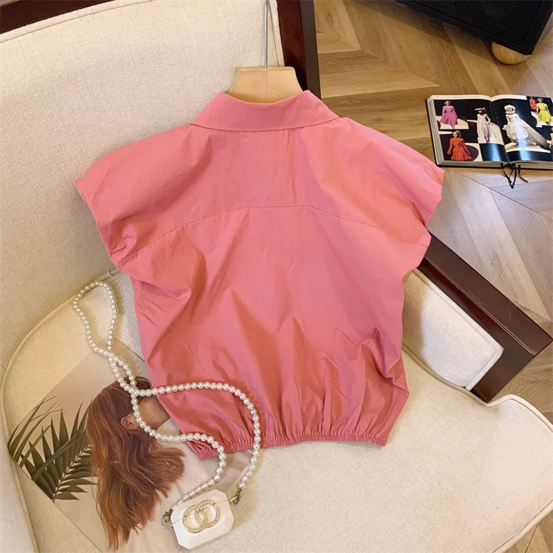 Design sense niche bubble sleeve shirt female summer 2024 unique and chic western style pleated button lapel sleeveless shirt