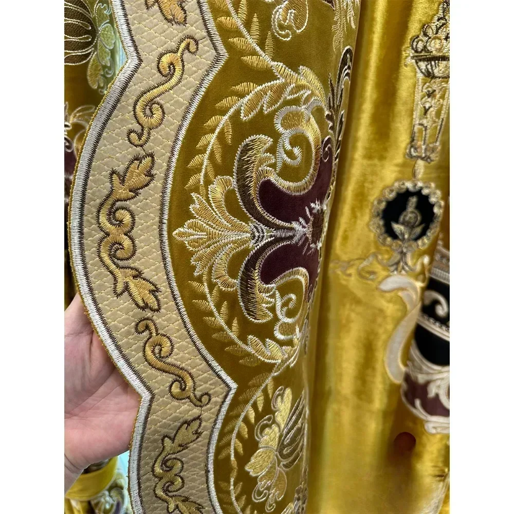 

European Luxury American Palace Retro Ice Velvet Golden Curtains For Living Room Bedroom Dining Blackout Window Embroidered