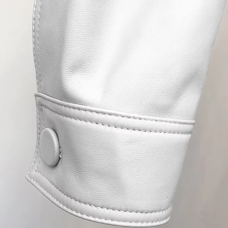 Mauroicardi primavera otoño corto blanco suave Pu chaqueta de cuero mujeres hombro caído manga larga elegante ropa elegante de lujo 2025