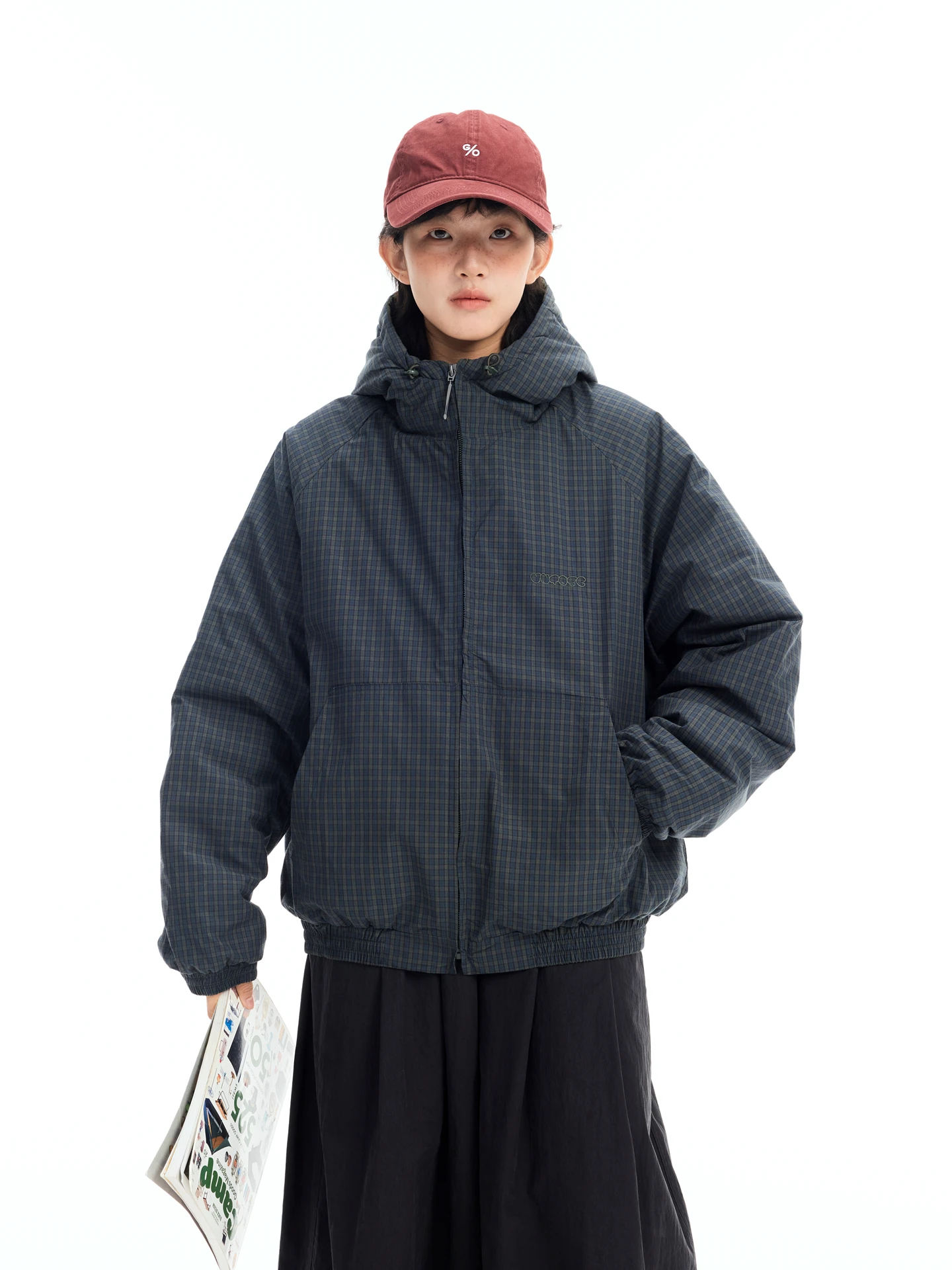 

Женская теплая хлопковая куртка в клетку с капюшоном, вышивкой и воротником-стойкой, свободного кроя, с длинными рукавами, для повседневной носки