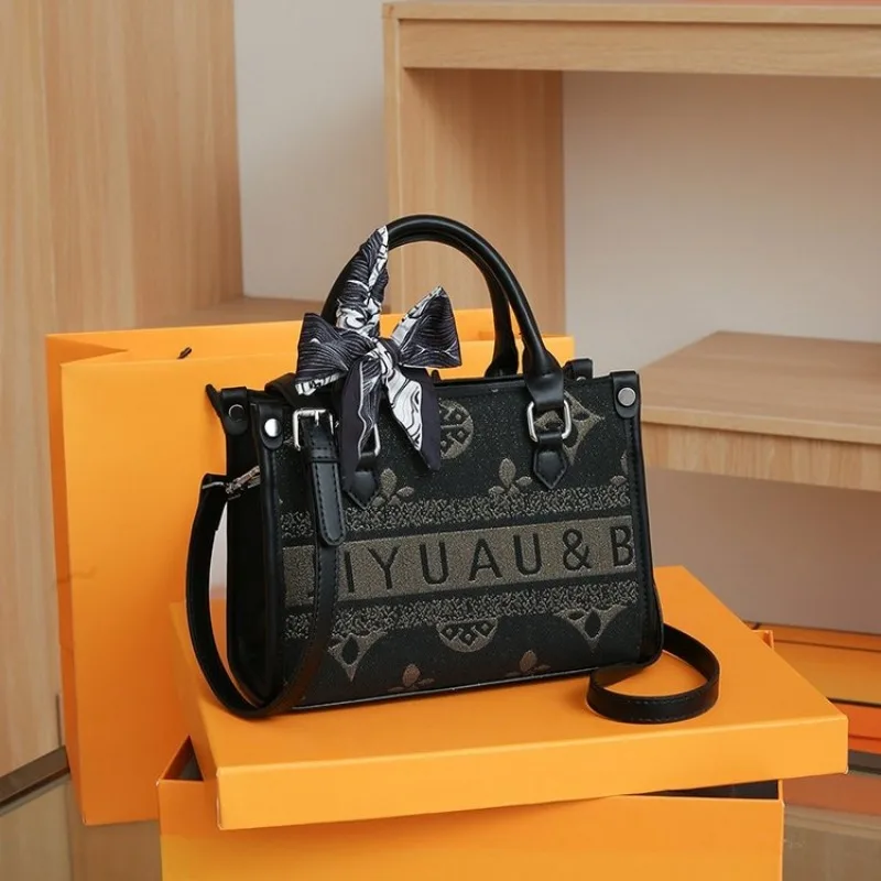 

Женская регулируемая сумка через плечо, настраиваемая длина для идеальной посадки и комфорта, персонализированная