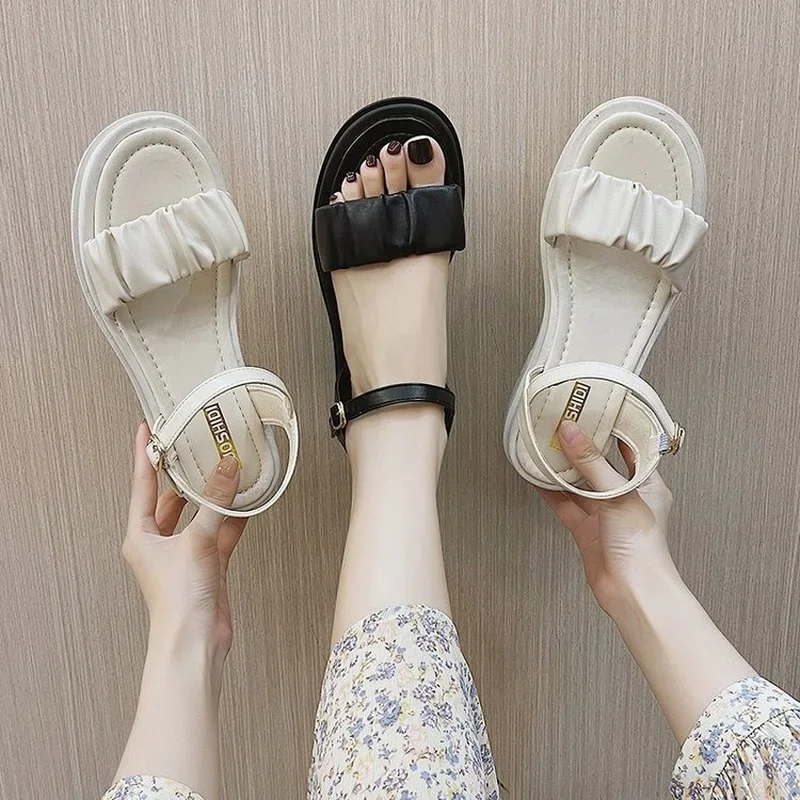 Platforma muffinowa ลredni obcas rzymskie sandaลy kobiet 2024 letnie nowe buty damskie w czystym kolorze obuwie damskie A086