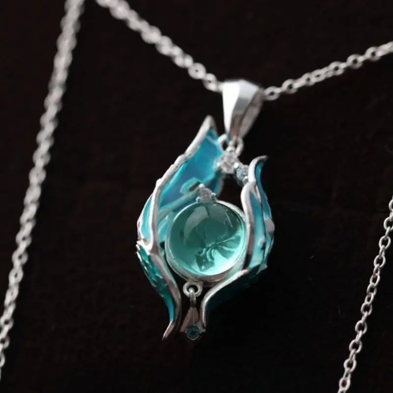 Collar con Colgante Kamikaze Ojo de Dios, Elementos Dispersos, Cristal Transparente, Regalo para Fans de Kamikaze, Regalo para Amigos, Cadena para Clavícula