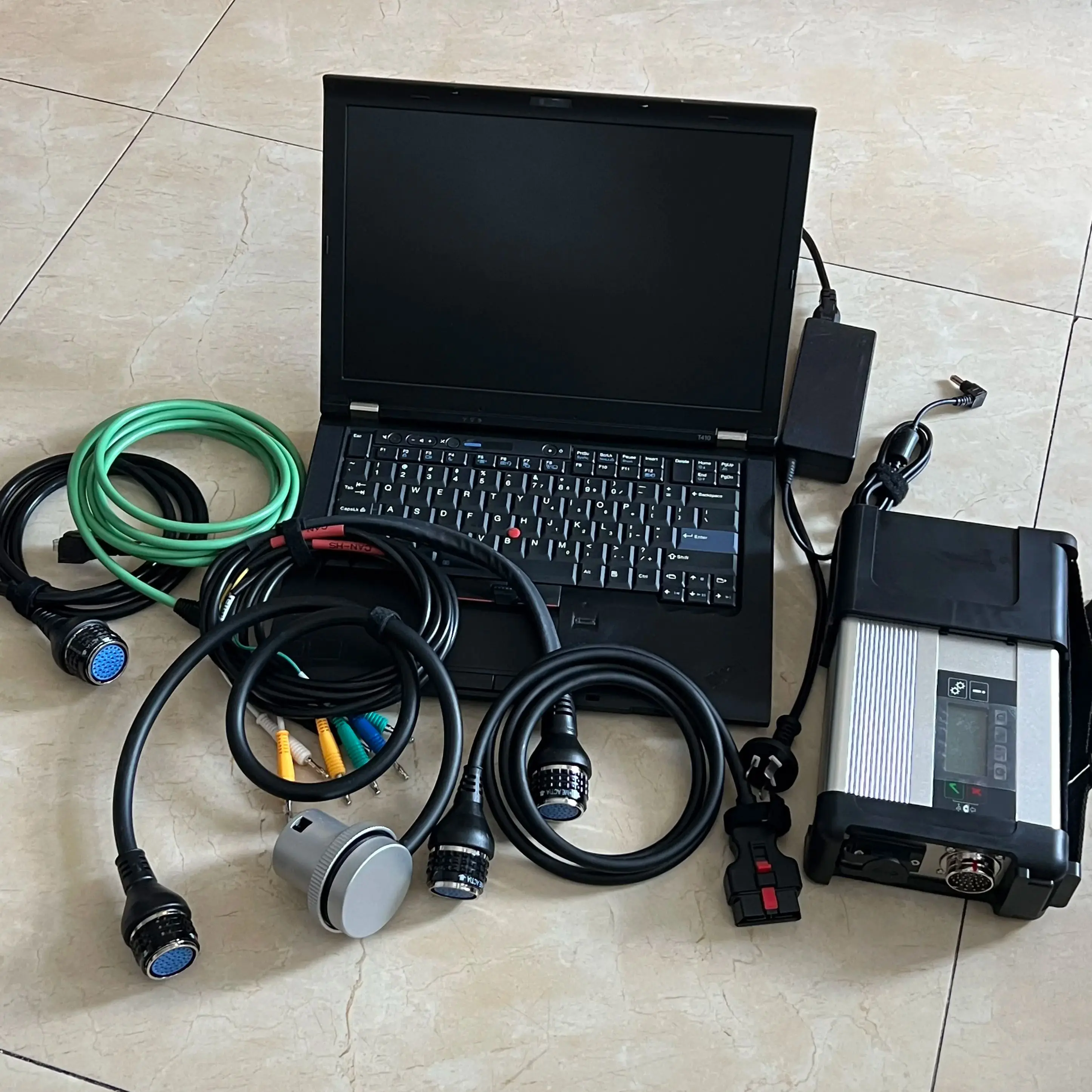 

Компактный мультиплексор MB STAR C5 с автоматической диагностикой V06.2025 Программное обеспечение с программным обеспечением X/DAS/Vediamo в использовании ноутбуке I5 CPU T410 8G