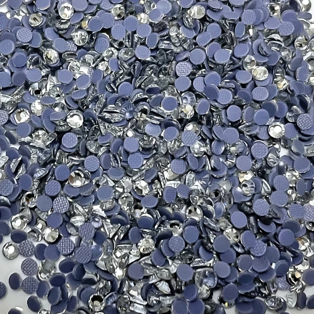 Topkwaliteit Luxe Doorzichtige Hotfix Steentjes Super Glanzend Glas Strass Ijzer Op Kristal Hete Fix Strass Voor Stof Kleding