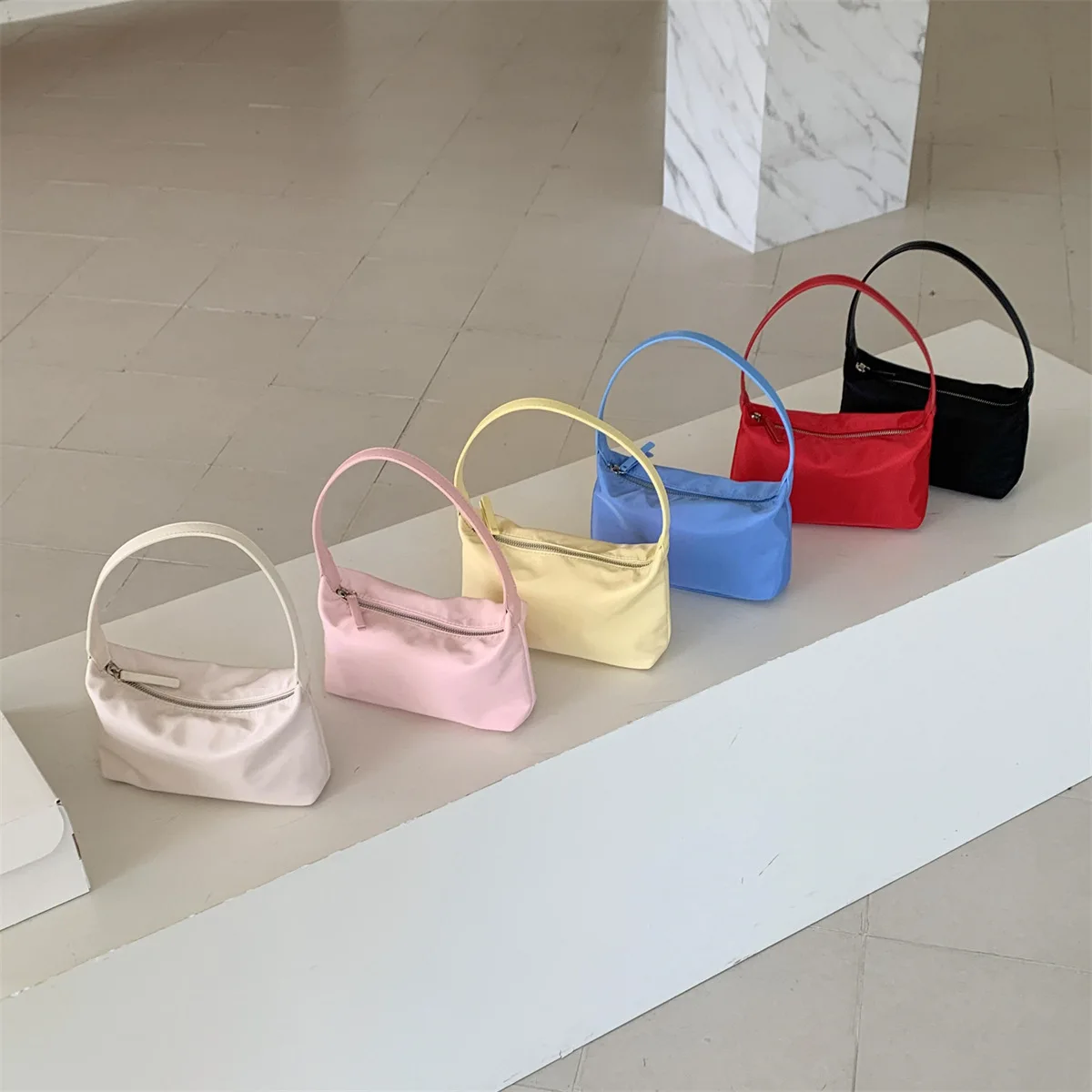 2026 New Arrival Minimalist Nylon Shoulder Bag Ins Style Underarm Bags Casual Small Tote Handbags for Women Trendy Ins Aesthetic