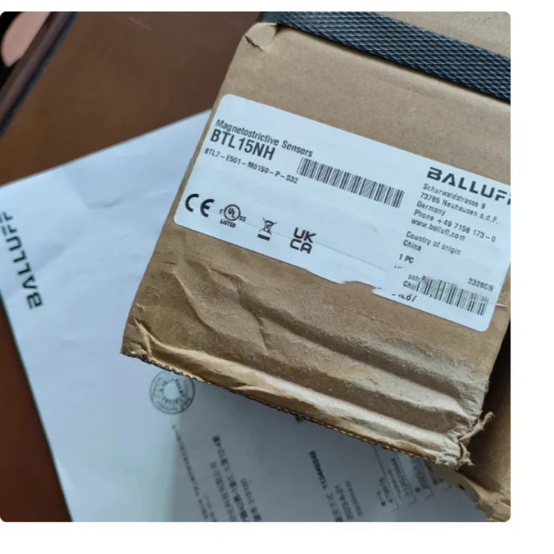 Датчик линейного перемещения Balluff BTL15NH BTL7-E501-M0150-P-S32