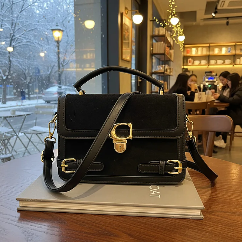 

Sophisticated Niche Design Underarm Bag, Light Luxury Shoulder Crossbody Purse for Work & Daily