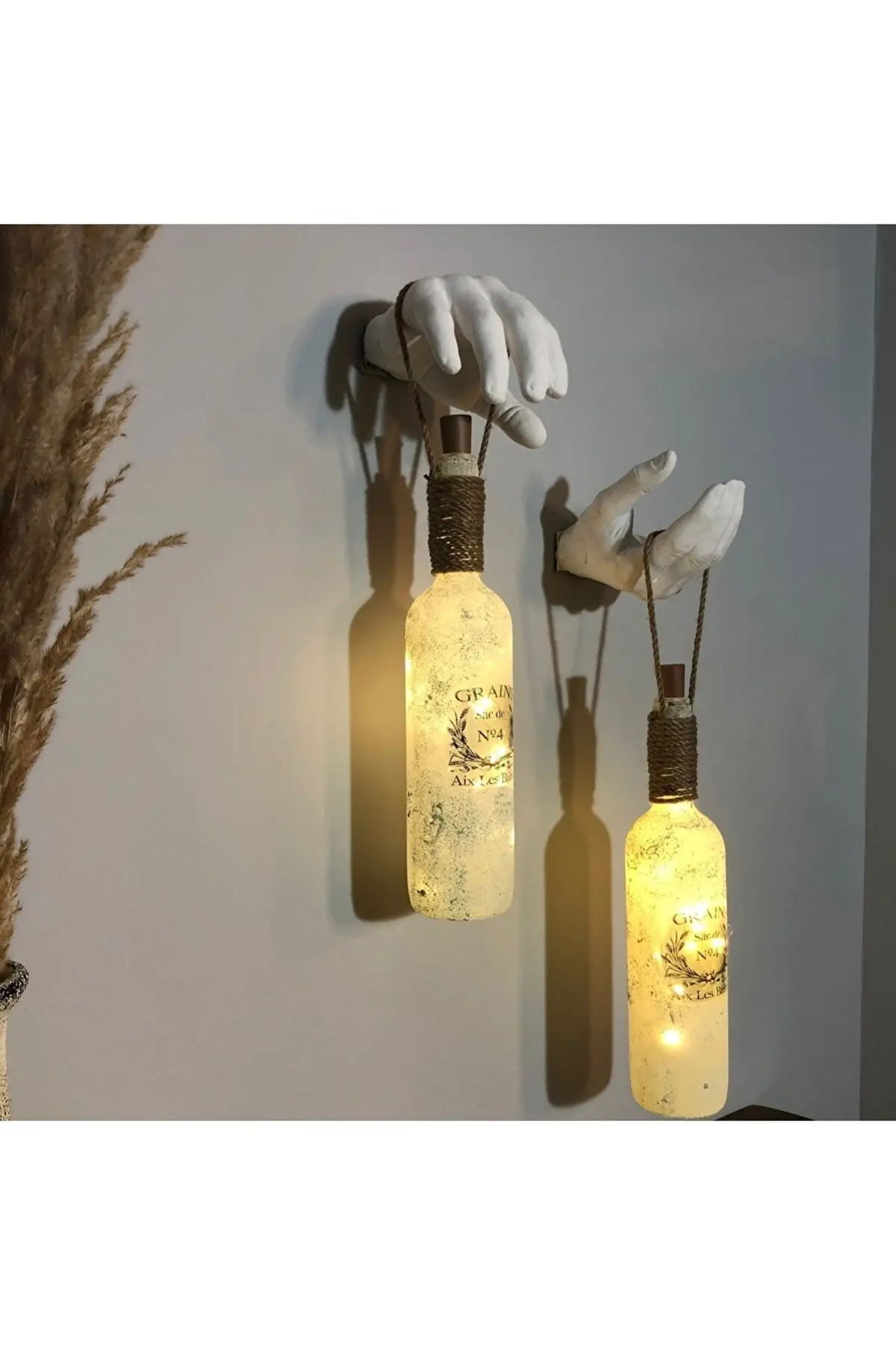 Handmade Sculpture Hand Decoration Led Illuminated Frosted Frosted Glass Wine Bottle Pieces Chandelier Wall Decoration 2 Pieces Chandelier Wall Decoration