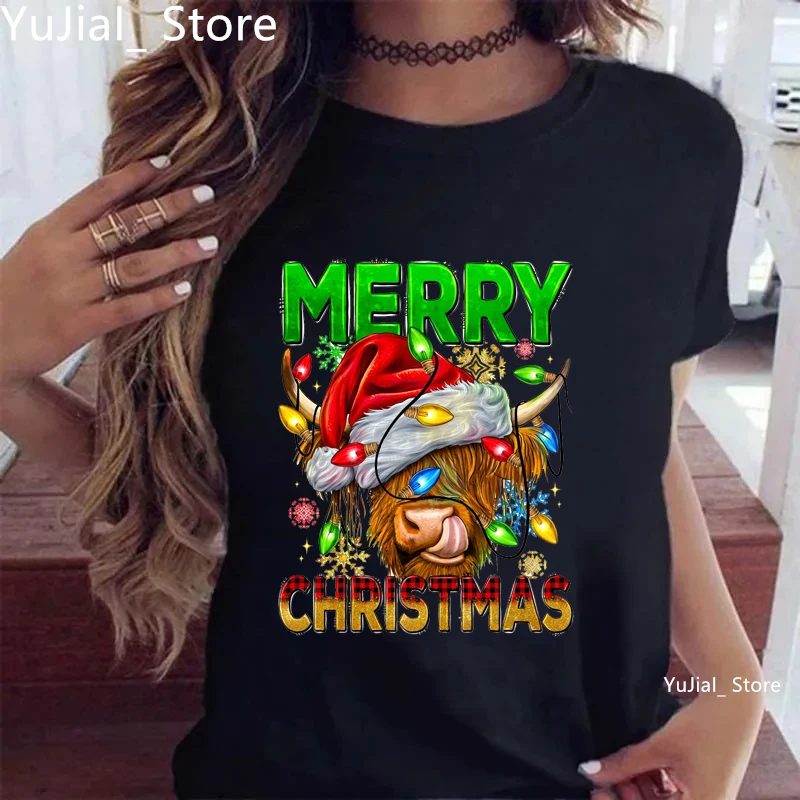 2024 Hot Sale Happy Christams Cow Graphic Printed T Shirt Girls Funny Xmas Gift Tshirt Women Harajuku Kawaii Pink T-Shirt Female