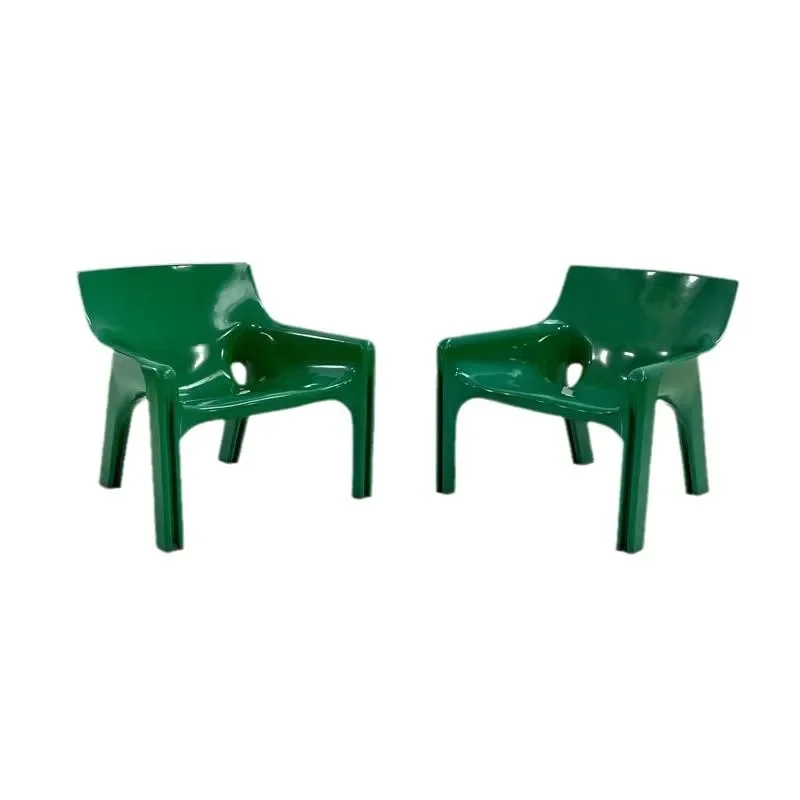 

Nordic designer Internet celebrity armrest, modern retro art single chair, light luxury backrest casual dining chair