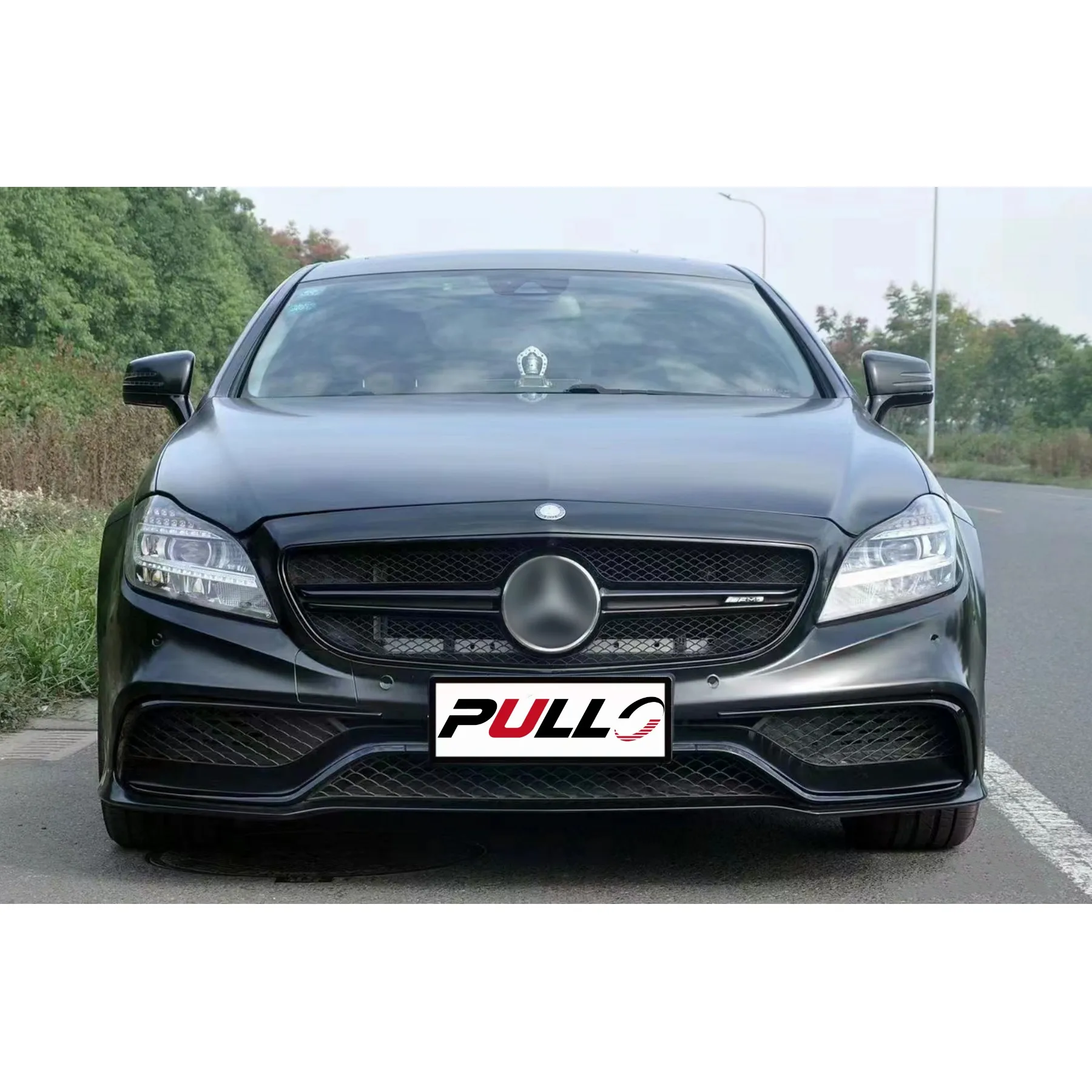 Body kit for Benz CLS W218 2015-2018 upgrade to CLS63 AMG model include front bumper assembly grille rear diffuser tail pipes