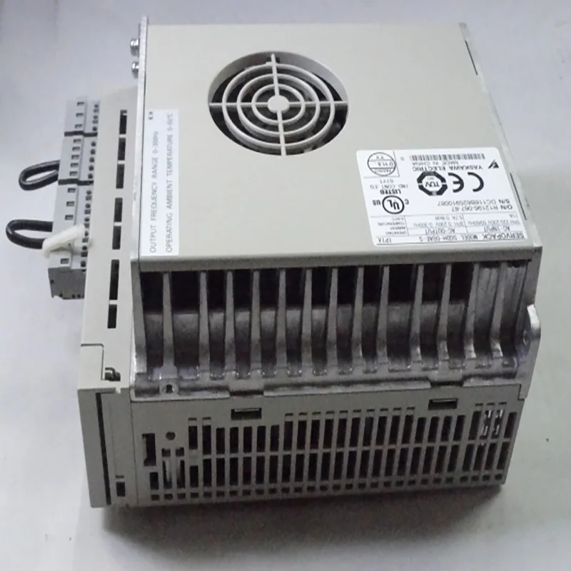 

Высококачественный сервопривод переменного тока SGDM-08ADA-Y32 750W