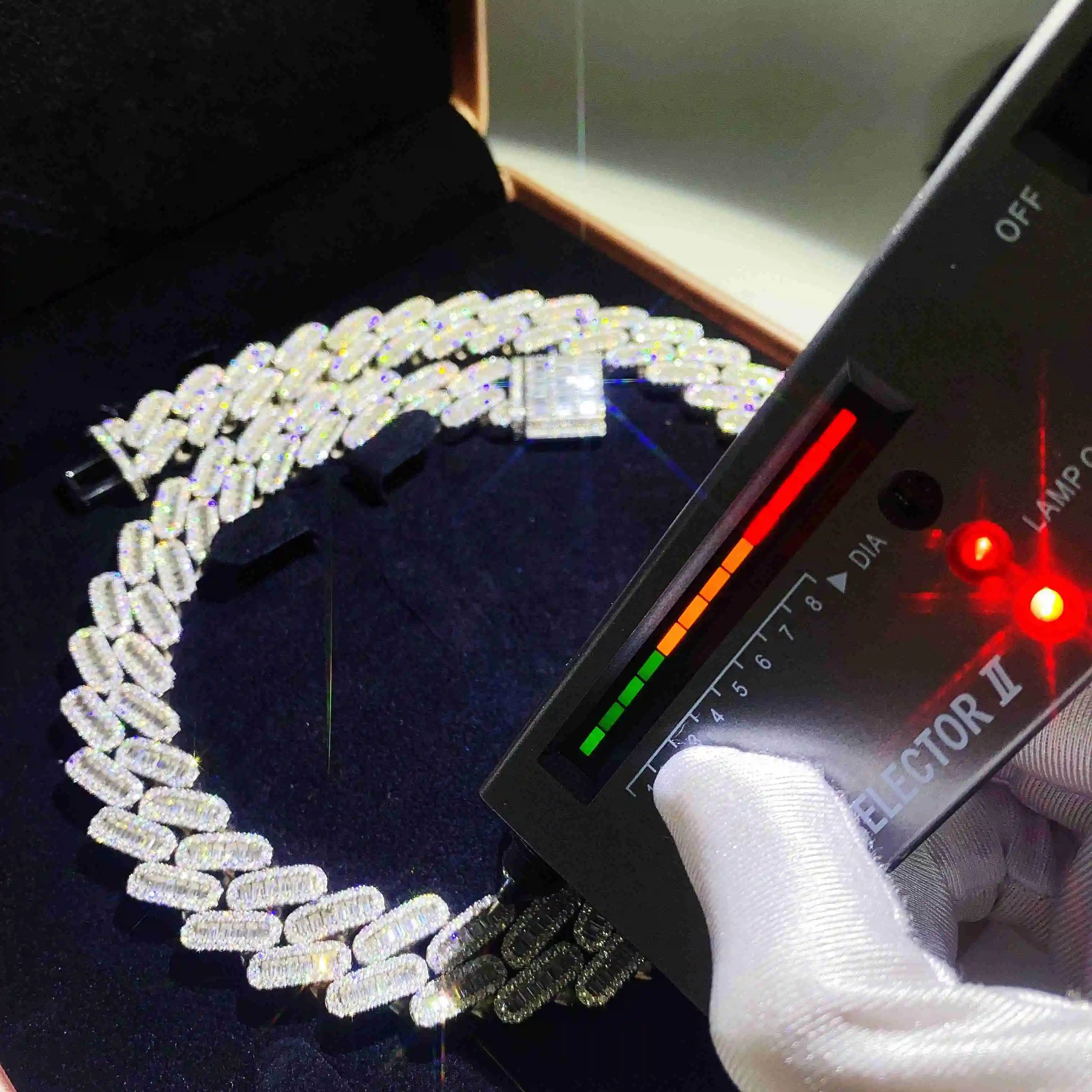 

Ювелирное ожерелье для мужчин и женщин, стерлинговое серебро Iced Out Vvs, муассанит, бриллиант, кубинская цепочка на заказ, ювелирные изделия в стиле хип-хоп