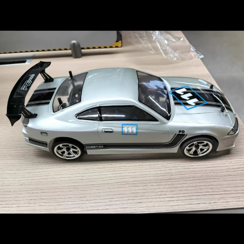 

PD Silvia RC Drift Car масштаб 1/10 электрический 4WD шасси из углеродного волокна моделирование дорожный автомобиль с дистанционным управлением для радиоуправляемых энтузиастов