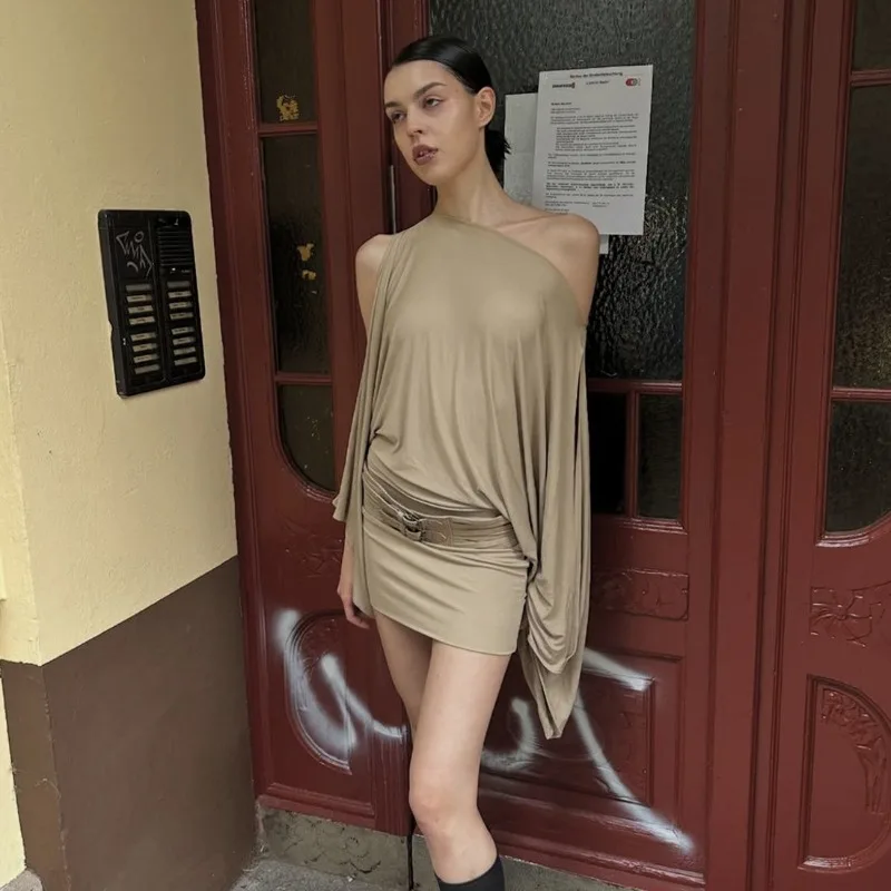 الشارع الرجعية نمط كسول خارج الكتف فستان بأكمام طويلة المرأة ضئيلة مطوي الورك تنورة